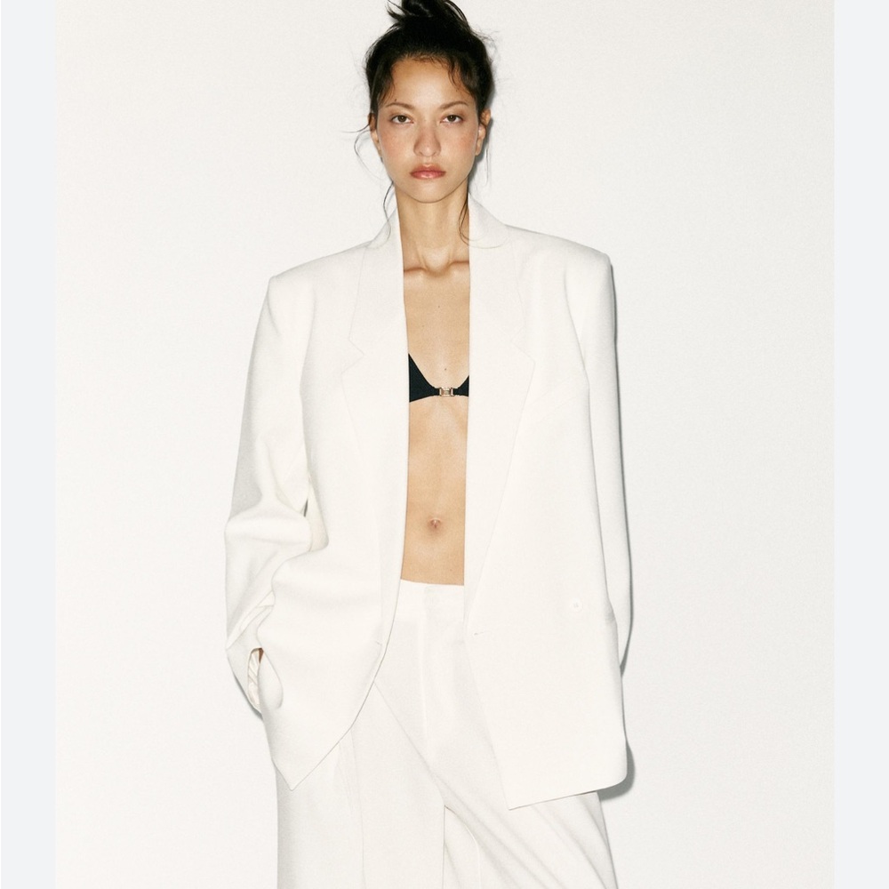 Zara White Blazer